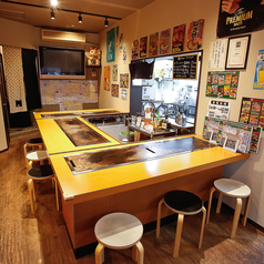 当店の貸切は最小人数10名から最大10人まででご利用いただくことができます！プロの技と出汁の風味が合わさり、食欲を駆り立てる本格的なお好み焼きが食べたくなったら当店をご利用ください！お酒の種類も充実しており、宴会や飲み会にぴったりとなっています！