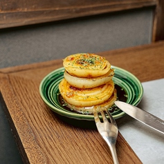 肉屋監修!ぶりぶりホルモン鉄板/オニオンステーキ