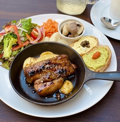 当店大人気のスパニッシュプレートランチ♪の写真