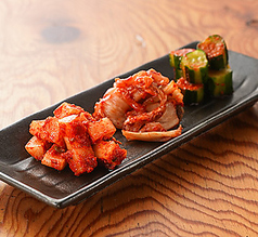 キムチ盛り合わせ