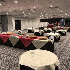 提携会場を宴会・パーティ用にセッティングいたします。※写真はイメージ【名古屋駅/名駅/栄/金山/愛知/ケータリング/出張パーティ/貸切/パーティ/忘年会/新年会/歓迎会/送別会/懇親会/企業宴会/飲み放題/欧州料理】