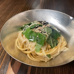 えごまのビビン麺