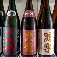 日本酒や焼酎にもこだわっております