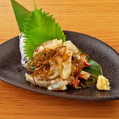 鮮魚のがごめ昆布和え(山わさび風味)/[道産子食材]水蛸の刺身　各