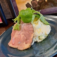 マッシュ風ポテトサラダと自家製ポークハム