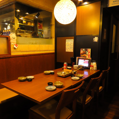 【焼き鳥 居酒屋】 三代目鳥メロ　戸塚西口店の雰囲気1