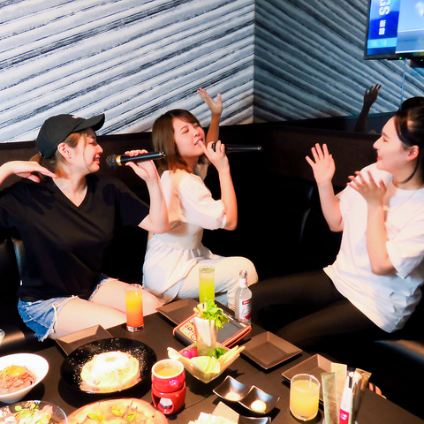 ݐ rAz[ X|[co[ B2 r[c[ hѓX