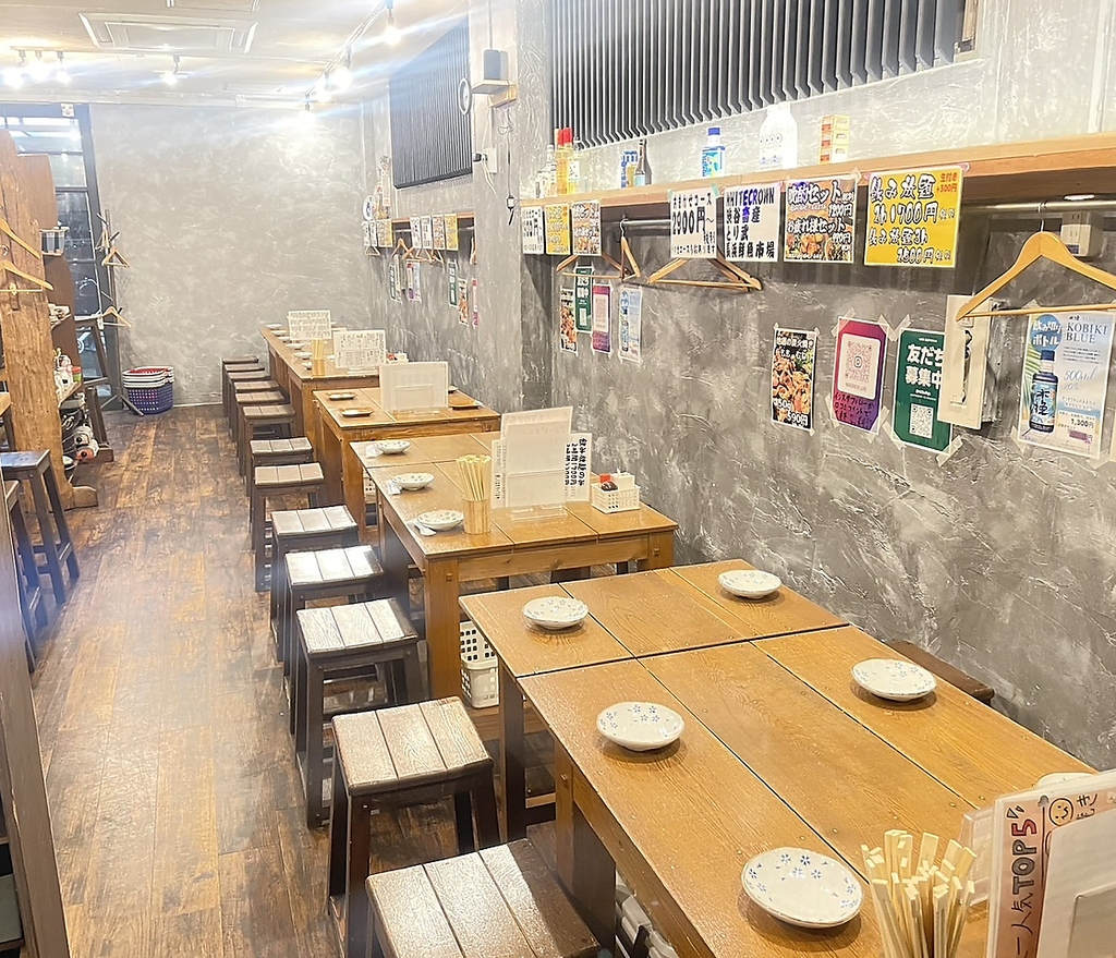 飲み放題　２時間　１８００円！　大人数歓迎