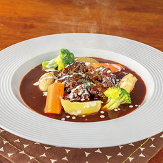 濃厚牛ほほ肉の　ビーフシチュー