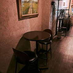 テーブル席ございます。