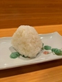 料理メニュー写真 塩むすび