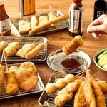 大阪伝統の味！名物串カツ1本55円(税込)～、一番人気は『串カツ豚』！田中の串カツは３０種類以上！