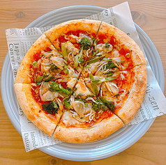 菜の花とシーフードのピザ