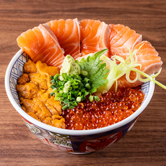 雲丹とサーモンいくら丼