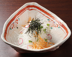 自家製玉ねぎのスライスサラダ