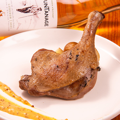 鴨モモ肉のコンフィ