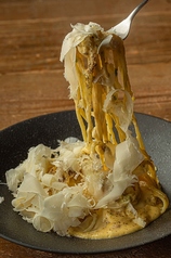 RUNNY CHEESE（ラニーチーズ）の特集写真