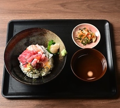 海鮮漬け丼
