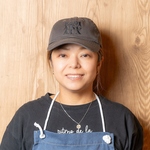 飲食業界未経験の妻が立ち上がり、病状に伏せる夫からアドバイスを受けながら一念発起