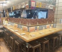 おひとり様でも大歓迎！晩酌セットも用意していますので、サクッと飲んで帰るのもOK