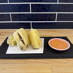 さつまいもの天ぷらハチミツバター添え