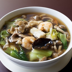 五目あんかけラーメン