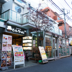 とんちゃん プラス 職安通り店の外観1