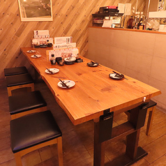 骨付鳥と鮮魚 シロクマ食堂の雰囲気2