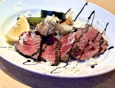 黒毛和牛フィレ肉のタリアータ Tagiata di filetto di manzo
