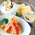 料理メニュー写真&nbsp;Beeオリジナルおつまみ3点盛り（生ハム巻き、自家製プレミアムバター、クリームチーズ醤油漬け）