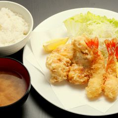 定番の定食ランチもお任せください♪