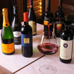 ソムリエが選ぶ厳選ワインを愉しむ