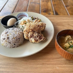 ～太平山～　鶏のからあげ塩レモン定食