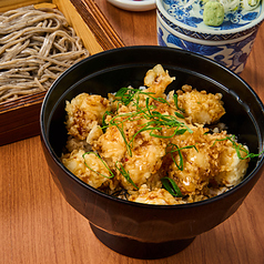 ごまそばと大粒貝柱と小海老のばら天丼のセット