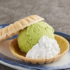 抹茶アイスもなか