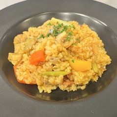 スペイン風鶏肉の炊き込みご飯