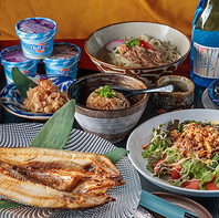 沖縄スピリットが宿る料理に舌鼓