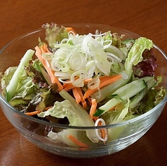 にくまるサラダ