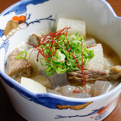 ・鶏白湯の塩牛すじ煮込み