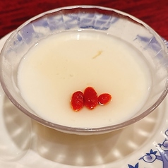 杏仁豆腐