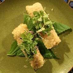 豚肉と木耳のベトナム風揚げ春巻き