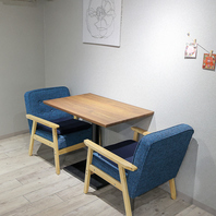 デートにピッタリのソファ席