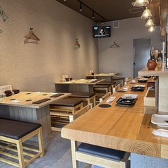 カウンター８席