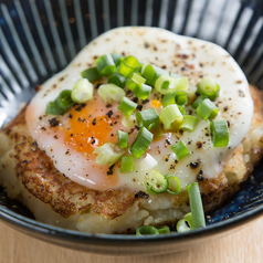 焼温玉ポテサラ