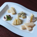 料理メニュー写真&nbsp;チーズ盛り合わせ