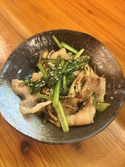 小松菜と舞茸と豚バラのオイスターポン酢炒め