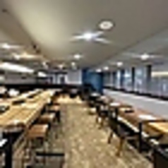 最大60名様まで、立食は70名様まで。貸切のご相談も承ります。