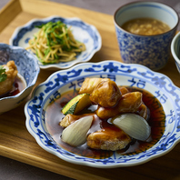 お昼から大満足！充実のボリューム定食