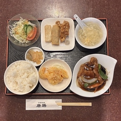 北京定食(メイン:酢豚)