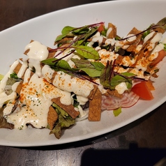 そばガレットと高原野菜のシーザーサラダ
